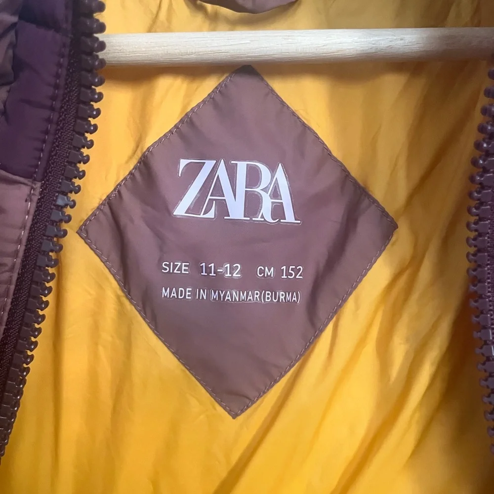 Zara Puffer Jacket - Picture 7 of 9
